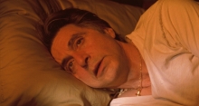 Al Pacino vo filme Insomnia (Nespavosť)